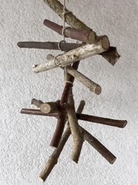 Titelbild zur Bastel- und DIY-Idee für Kinder '(395) Basteln mit Holzästen'