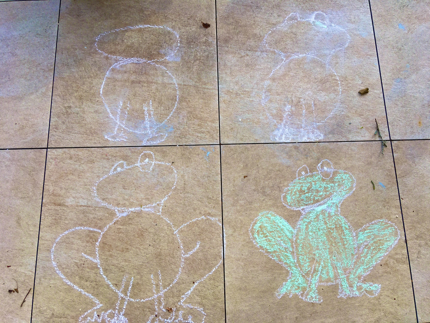 Bild zum Schritt 3 für das Bastel- und DIY-Abenteuer für Kinder: 'Lasst euch anschließend unbedingt erzählen, was die Kinder gemalt haben....'