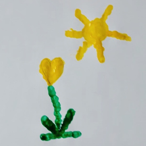 Bild zum Schritt 4 für das Bastel- und DIY-Abenteuer für Kinder: 'Weitere Tipps:  Probiert doch auch einmal mit Wattestäbchen zu...'