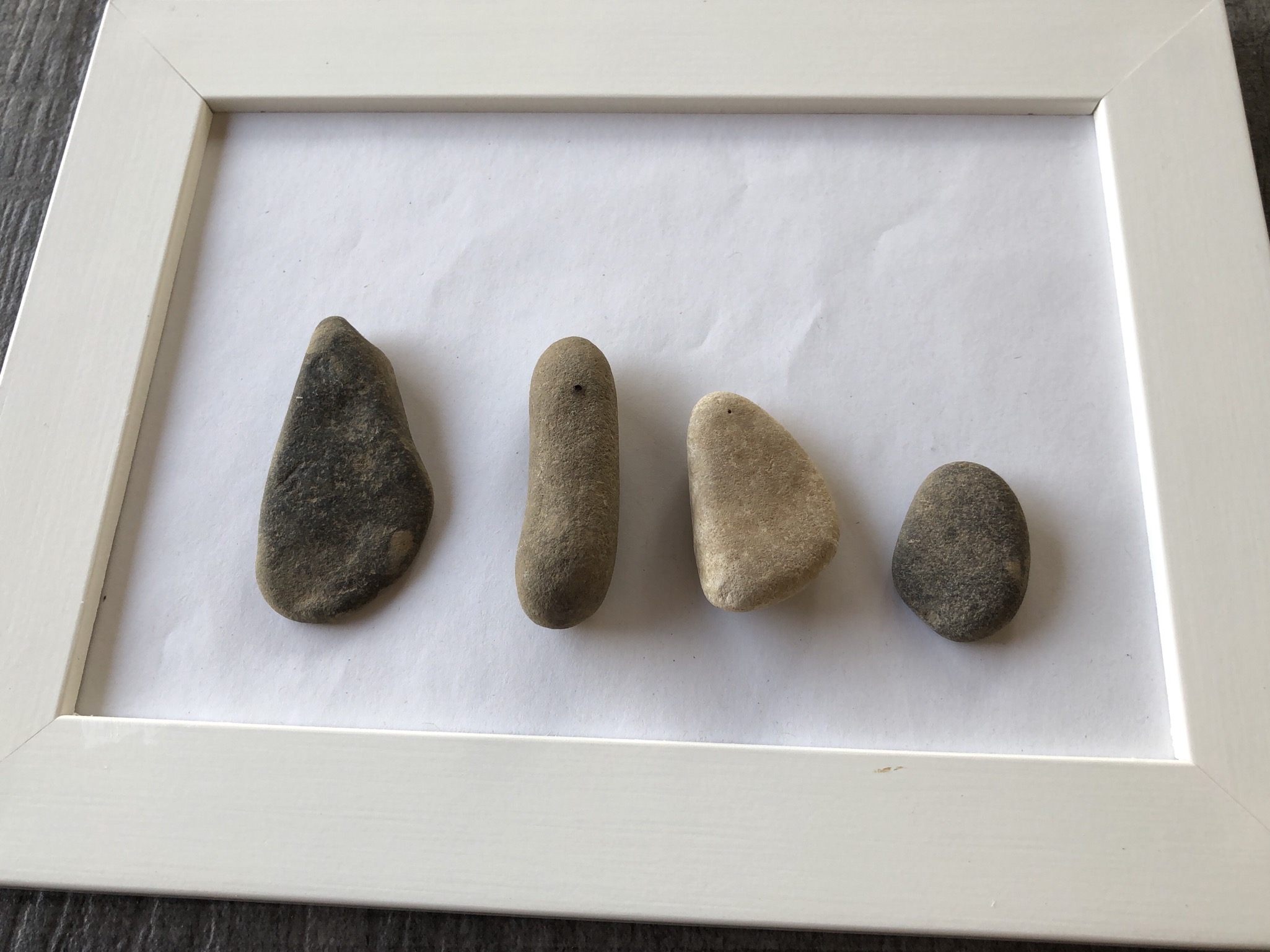 Bild zum Schritt 2 für die Kinder-Beschäftigung: 'Wählt Steine aus, die ihr verwenden wollt. Zum Beispiel für...'