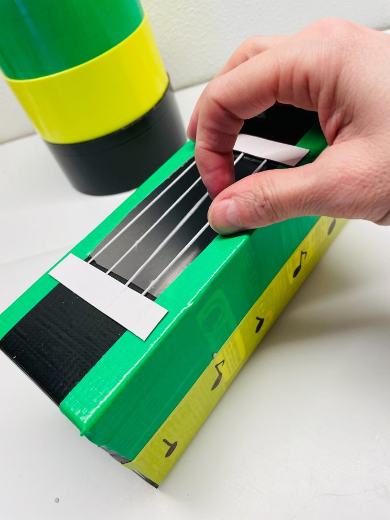 Zupf-Instrument – Saiteninstrument basteln