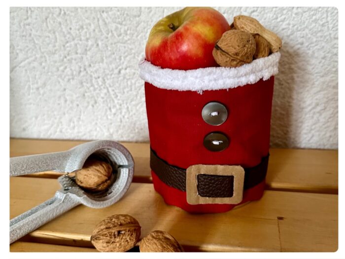 Titelbild zur Bastel- und DIY-Idee für Kinder '(235) Nikolaus – Dose nähen'