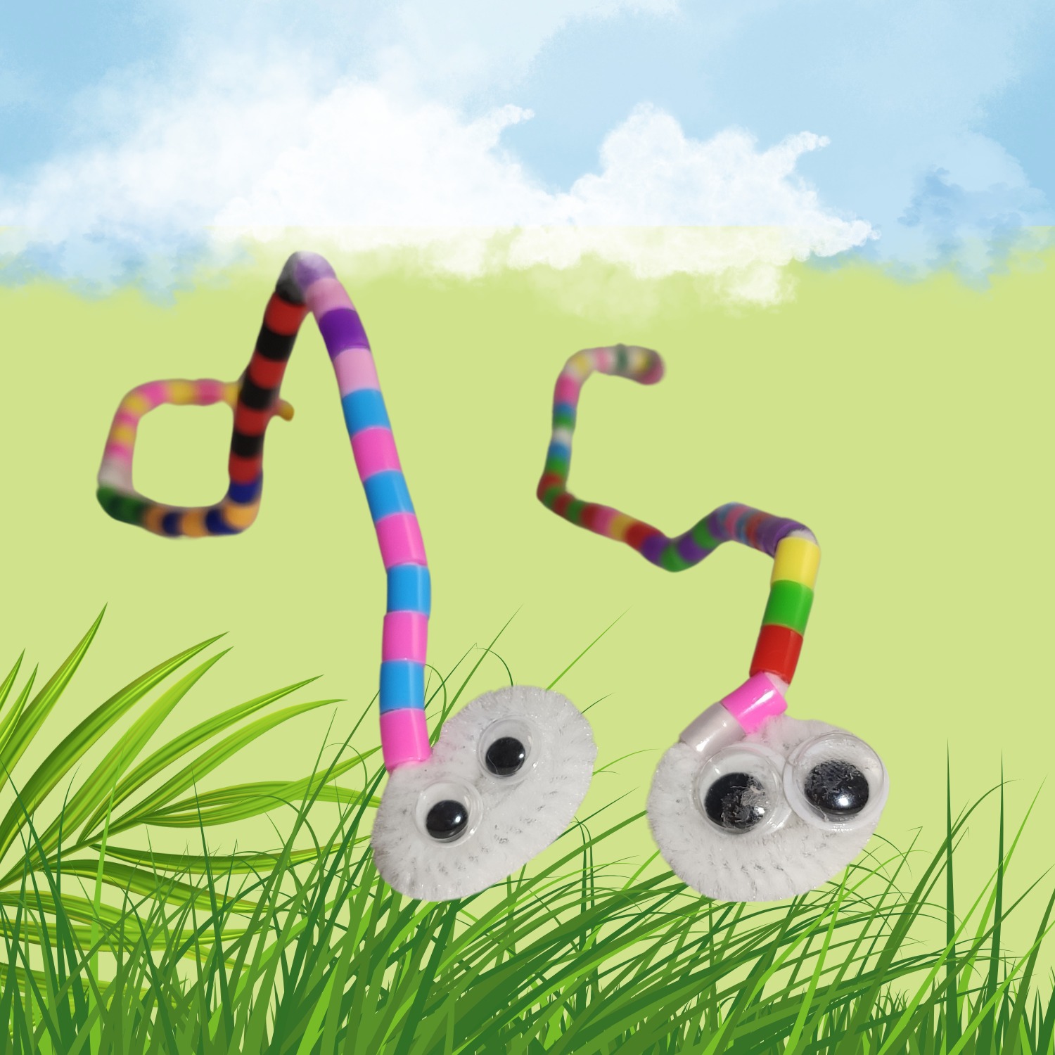 Titelbild zur Bastel- und DIY-Idee für Kinder '(618) Basteln mit Bügelperlen und Pfeifenputzern – Lustige Würmer'