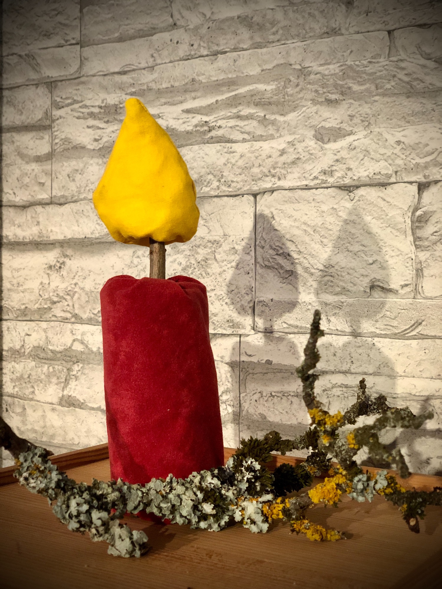 Titelbild zur Bastel- und DIY-Idee für Kinder '(496) Kerze nähen'